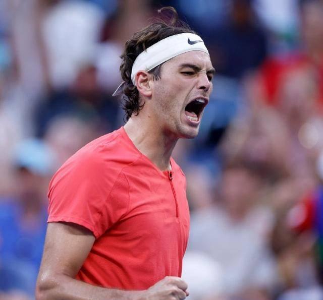 德约科维奇遭遇七连败，快船教练面临压力！